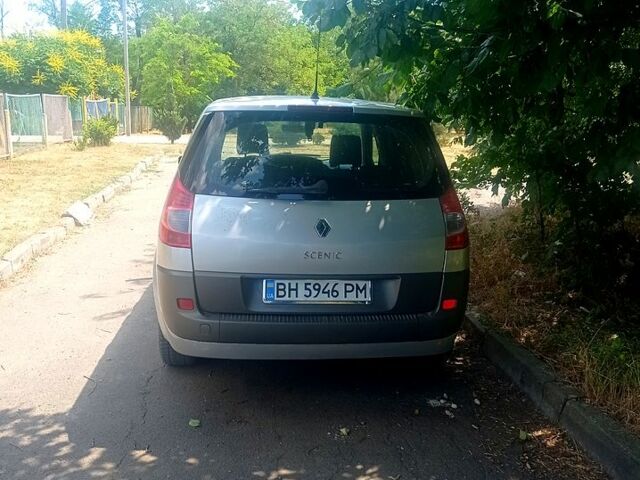 Сірий Рено Гранд Сценік, об'ємом двигуна 1.9 л та пробігом 360 тис. км за 3700 $, фото 2 на Automoto.ua