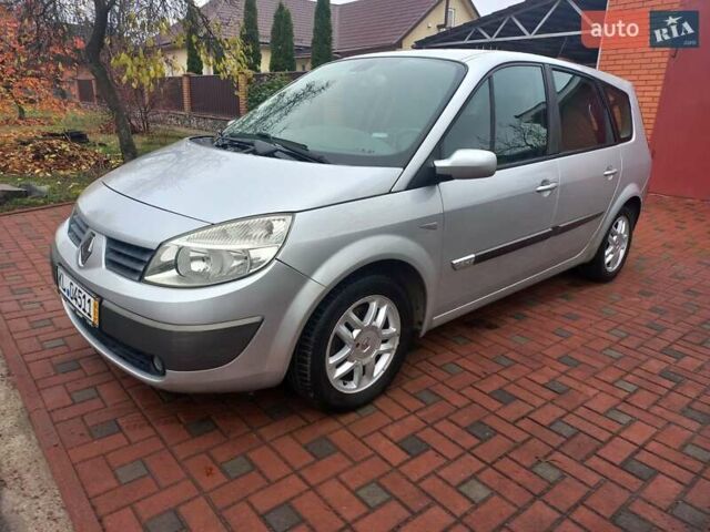 Серый Рено Гранд Сценик, объемом двигателя 1.6 л и пробегом 160 тыс. км за 4950 $, фото 1 на Automoto.ua