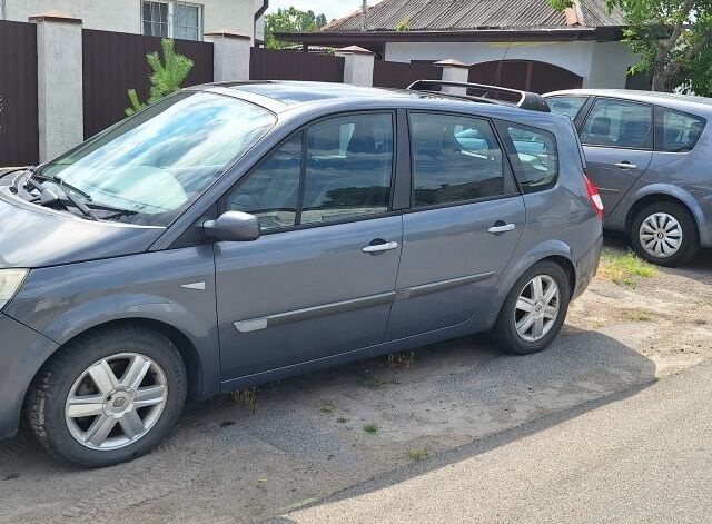 Сірий Рено Гранд Сценік, об'ємом двигуна 1.5 л та пробігом 234 тис. км за 5350 $, фото 6 на Automoto.ua