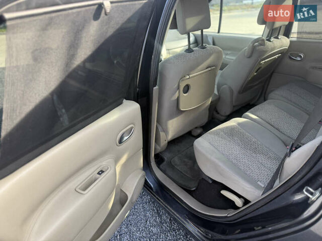 Сірий Рено Гранд Сценік, об'ємом двигуна 1.6 л та пробігом 224 тис. км за 4800 $, фото 13 на Automoto.ua