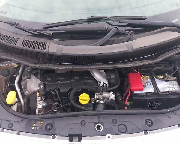 Сірий Рено Гранд Сценік, об'ємом двигуна 1.9 л та пробігом 243 тис. км за 4999 $, фото 12 на Automoto.ua