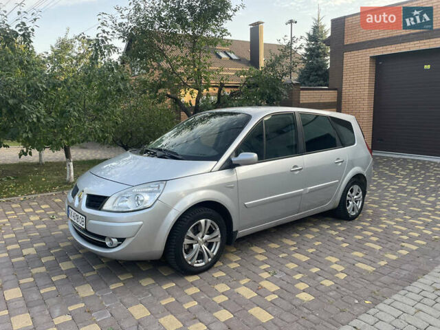 Рено Гранд Сценик 2006 в Харькове на Automoto.ua Серый Рено Гранд Сценик, объемом двигателя 2 л и пробегом 76 тыс. км за 7999 $, фото 3 на Automoto.ua