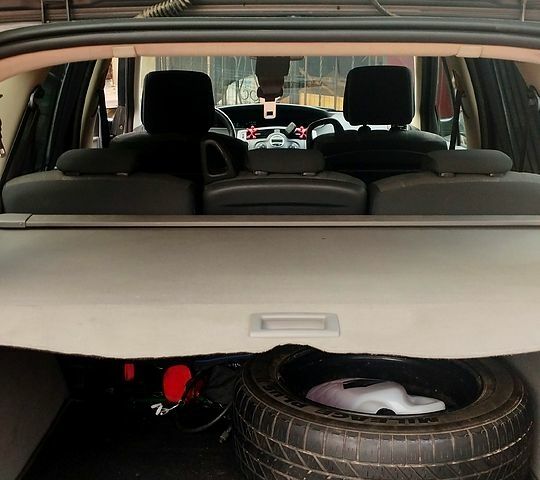 Серый Рено Гранд Сценик, объемом двигателя 1.5 л и пробегом 235 тыс. км за 4700 $, фото 10 на Automoto.ua