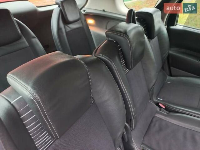 Серый Рено Гранд Сценик, объемом двигателя 1.6 л и пробегом 160 тыс. км за 4950 $, фото 74 на Automoto.ua