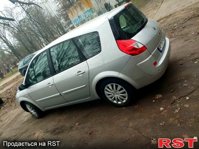Рено Гранд Сценик 2007 в Запорожье на Automoto.ua Серый Рено Гранд Сценик, объемом двигателя 1.6 л и пробегом 193 тыс. км за 6500 $, фото 1 на Automoto.ua