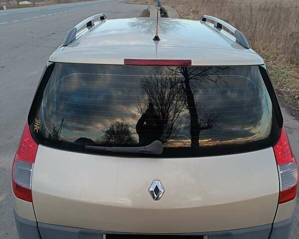 Серый Рено Гранд Сценик, объемом двигателя 1.87 л и пробегом 305 тыс. км за 5500 $, фото 3 на Automoto.ua