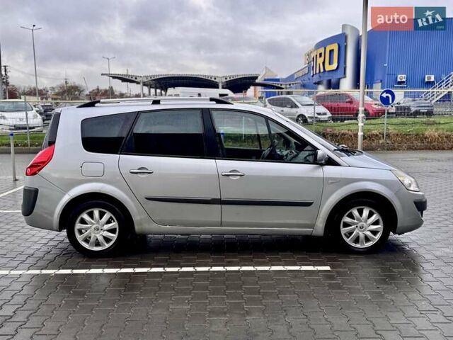 Серый Рено Гранд Сценик, объемом двигателя 1.9 л и пробегом 247 тыс. км за 6400 $, фото 5 на Automoto.ua