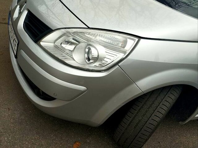 Рено Гранд Сценик 2007 в Запорожье на Automoto.ua Серый Рено Гранд Сценик, объемом двигателя 1.6 л и пробегом 193 тыс. км за 6500 $, фото 8 на Automoto.ua