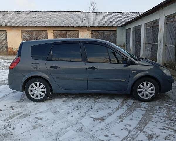 Сірий Рено Гранд Сценік, об'ємом двигуна 1.5 л та пробігом 288 тис. км за 5650 $, фото 1 на Automoto.ua