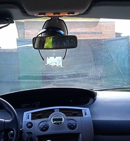 Серый Рено Гранд Сценик, объемом двигателя 1.9 л и пробегом 214 тыс. км за 5700 $, фото 4 на Automoto.ua