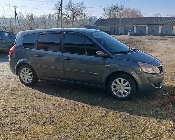Сірий Рено Гранд Сценік, об'ємом двигуна 1.5 л та пробігом 288 тис. км за 5650 $, фото 7 на Automoto.ua