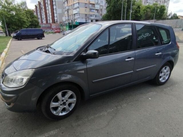 Рено Гранд Сценик 2007 в Николаеве на Automoto.ua Серый Рено Гранд Сценик, объемом двигателя 2 л и пробегом 297 тыс. км за 6300 $, фото 5 на Automoto.ua