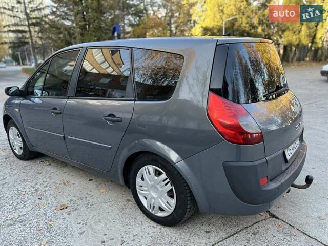 Серый Рено Гранд Сценик, объемом двигателя 1.46 л и пробегом 300 тыс. км за 4450 $, фото 26 на Automoto.ua