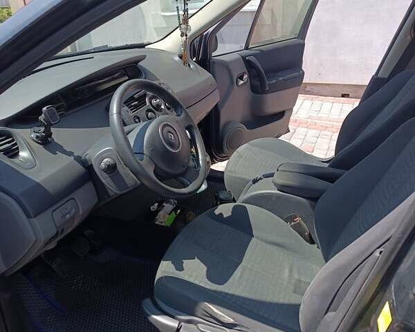 Рено Гранд Сценик 2007 в Золочев на Automoto.ua Серый Рено Гранд Сценик, объемом двигателя 1.6 л и пробегом 280 тыс. км за 5100 $, фото 11 на Automoto.ua