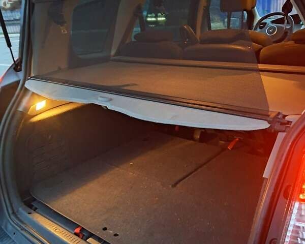 Сірий Рено Гранд Сценік, об'ємом двигуна 1.6 л та пробігом 217 тис. км за 5900 $, фото 26 на Automoto.ua