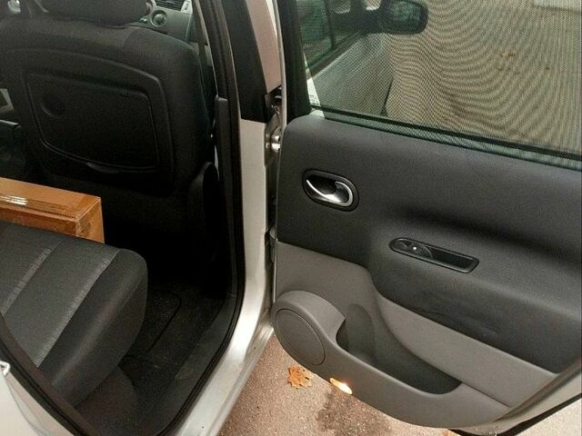 Рено Гранд Сценик 2007 в Запорожье на Automoto.ua Серый Рено Гранд Сценик, объемом двигателя 1.6 л и пробегом 193 тыс. км за 6500 $, фото 12 на Automoto.ua