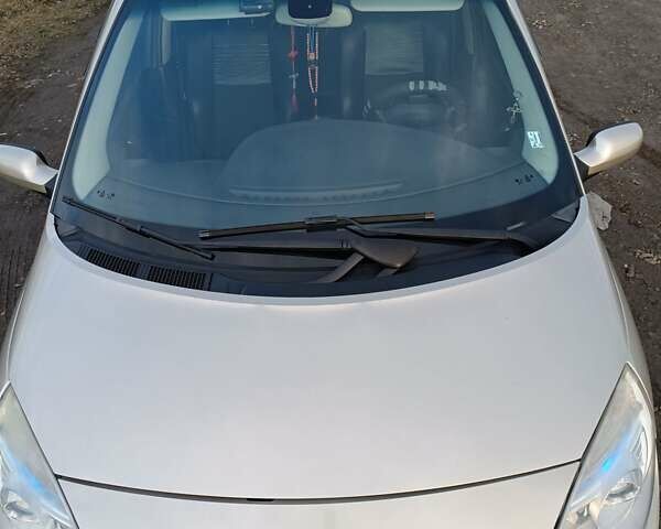 Серый Рено Гранд Сценик, объемом двигателя 1.87 л и пробегом 305 тыс. км за 5500 $, фото 10 на Automoto.ua