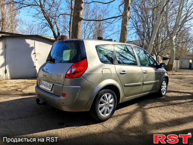 Рено Гранд Сценик 2007 в Одессе на Automoto.ua Серый Рено Гранд Сценик, объемом двигателя 1.6 л и пробегом 270 тыс. км за 5000 $, фото 2 на Automoto.ua