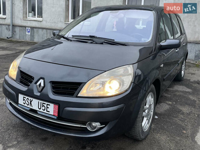 Сірий Рено Гранд Сценік, об'ємом двигуна 1.6 л та пробігом 232 тис. км за 5499 $, фото 4 на Automoto.ua