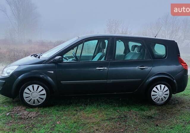 Серый Рено Гранд Сценик, объемом двигателя 1.46 л и пробегом 268 тыс. км за 5199 $, фото 1 на Automoto.ua