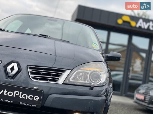 Серый Рено Гранд Сценик, объемом двигателя 2 л и пробегом 264 тыс. км за 5899 $, фото 7 на Automoto.ua