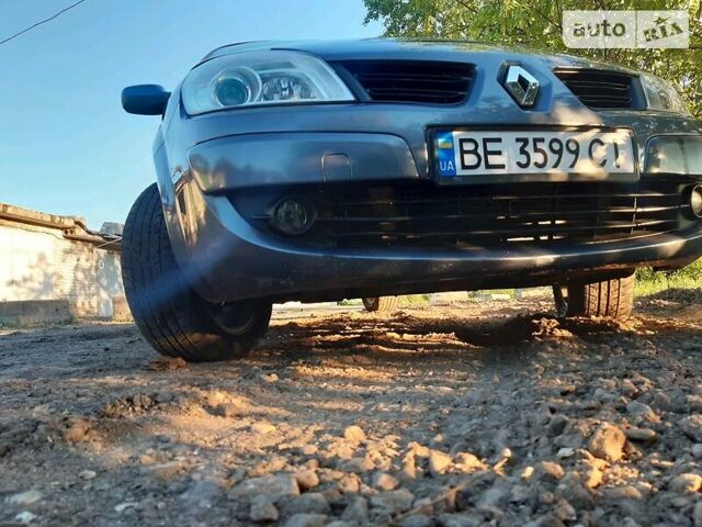 Серый Рено Гранд Сценик, объемом двигателя 1.5 л и пробегом 216 тыс. км за 6600 $, фото 15 на Automoto.ua