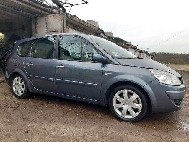 Серый Рено Гранд Сценик, объемом двигателя 1.5 л и пробегом 216 тыс. км за 6600 $, фото 18 на Automoto.ua