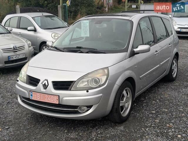 Рено Гранд Сценік 2008 у Рівному на Automoto.ua Сірий Рено Гранд Сценік, об'ємом двигуна 2 л та пробігом 220 тис. км за 5550 $, фото 1 на Automoto.ua