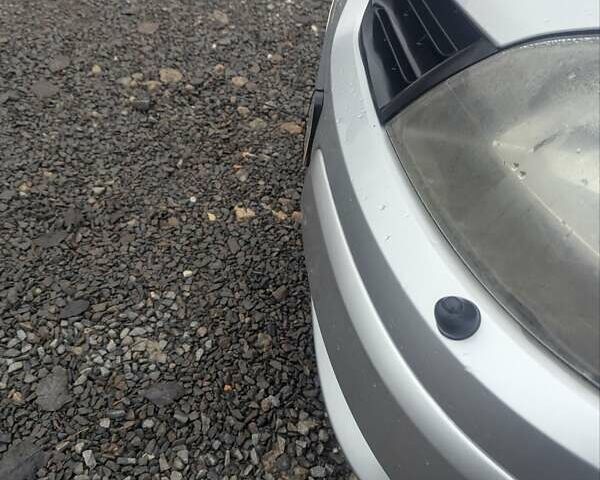 Серый Рено Гранд Сценик, объемом двигателя 2 л и пробегом 220 тыс. км за 5200 $, фото 30 на Automoto.ua