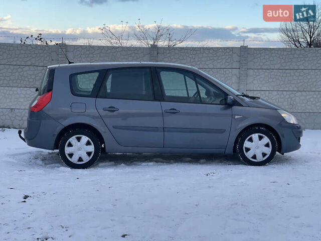 Серый Рено Гранд Сценик, объемом двигателя 1.6 л и пробегом 198 тыс. км за 5899 $, фото 10 на Automoto.ua