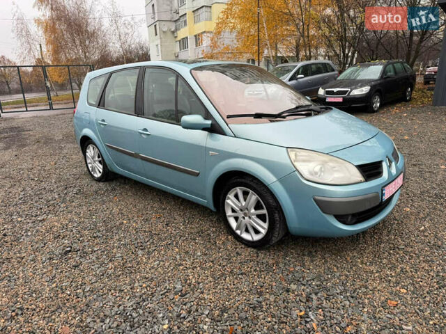Серый Рено Гранд Сценик, объемом двигателя 1.6 л и пробегом 230 тыс. км за 5800 $, фото 5 на Automoto.ua