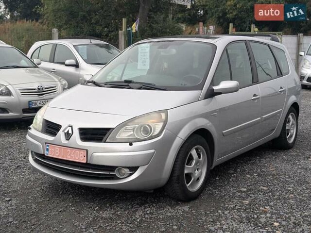 Рено Гранд Сценік 2008 у Рівному на Automoto.ua Сірий Рено Гранд Сценік, об'ємом двигуна 2 л та пробігом 220 тис. км за 5550 $, фото 2 на Automoto.ua