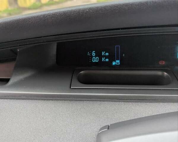 Сірий Рено Гранд Сценік, об'ємом двигуна 2 л та пробігом 220 тис. км за 5500 $, фото 26 на Automoto.ua