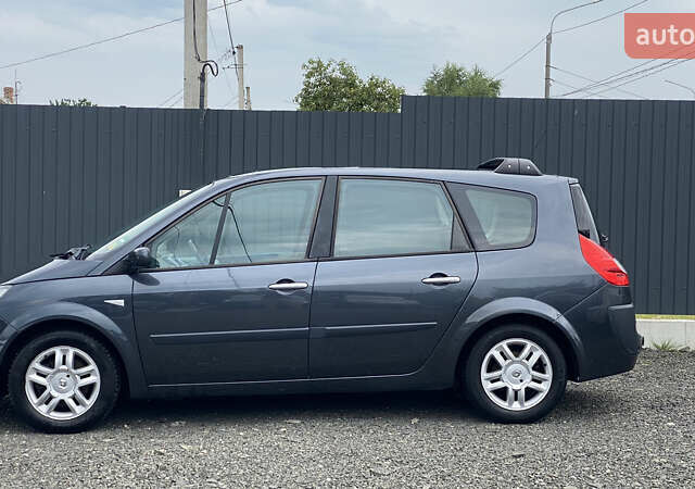 Серый Рено Гранд Сценик, объемом двигателя 2 л и пробегом 264 тыс. км за 5899 $, фото 53 на Automoto.ua