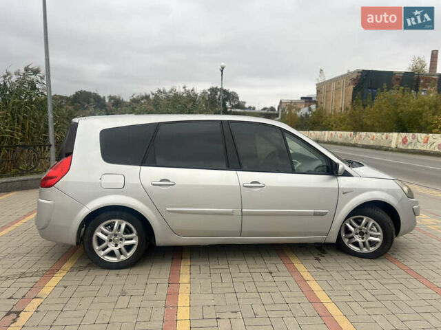 Сірий Рено Гранд Сценік, об'ємом двигуна 1.5 л та пробігом 170 тис. км за 4700 $, фото 4 на Automoto.ua