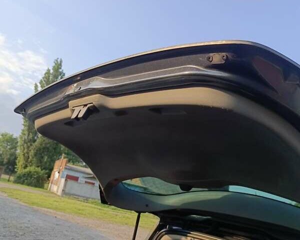 Серый Рено Гранд Сценик, объемом двигателя 1.9 л и пробегом 367 тыс. км за 6000 $, фото 15 на Automoto.ua