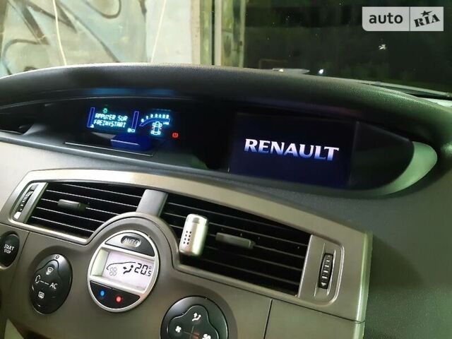 Серый Рено Гранд Сценик, объемом двигателя 1.5 л и пробегом 216 тыс. км за 6600 $, фото 61 на Automoto.ua