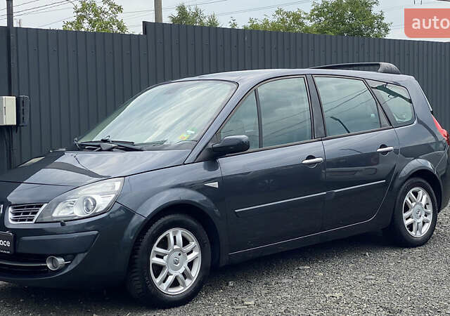 Серый Рено Гранд Сценик, объемом двигателя 2 л и пробегом 264 тыс. км за 5899 $, фото 55 на Automoto.ua