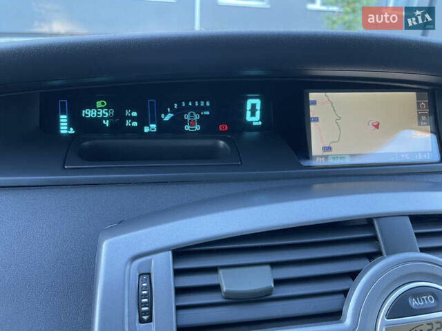 Серый Рено Гранд Сценик, объемом двигателя 1.6 л и пробегом 198 тыс. км за 5950 $, фото 34 на Automoto.ua