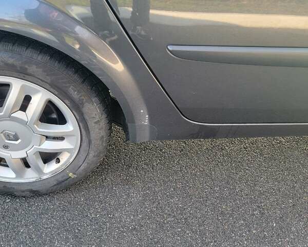 Сірий Рено Гранд Сценік, об'ємом двигуна 2 л та пробігом 195 тис. км за 5600 $, фото 52 на Automoto.ua