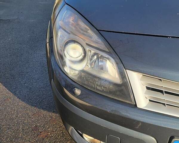 Сірий Рено Гранд Сценік, об'ємом двигуна 2 л та пробігом 195 тис. км за 5600 $, фото 26 на Automoto.ua