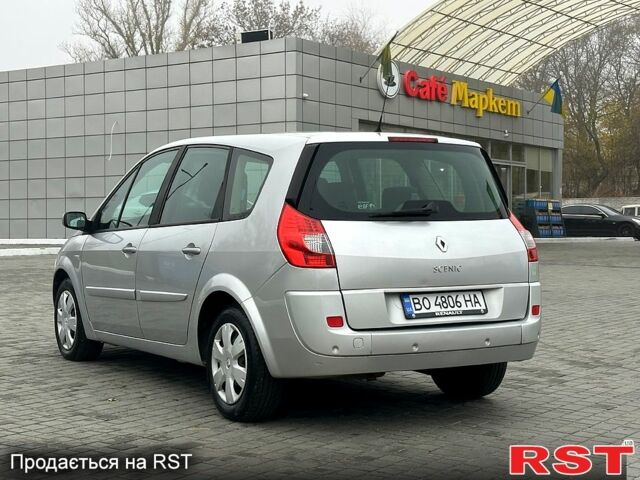 Серый Рено Гранд Сценик, объемом двигателя 1.6 л и пробегом 187 тыс. км за 5700 $, фото 4 на Automoto.ua