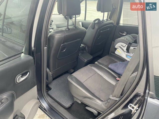 Серый Рено Гранд Сценик, объемом двигателя 1.46 л и пробегом 242 тыс. км за 5200 $, фото 6 на Automoto.ua