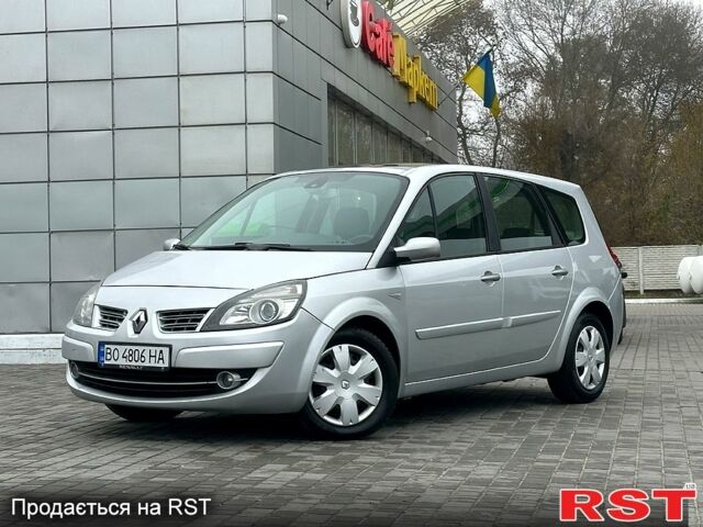 Серый Рено Гранд Сценик, объемом двигателя 1.6 л и пробегом 187 тыс. км за 5700 $, фото 2 на Automoto.ua