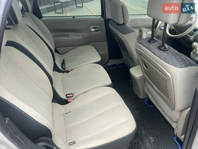 Сірий Рено Гранд Сценік, об'ємом двигуна 1.5 л та пробігом 170 тис. км за 4700 $, фото 13 на Automoto.ua