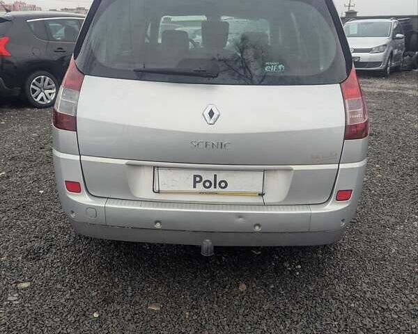 Серый Рено Гранд Сценик, объемом двигателя 2 л и пробегом 220 тыс. км за 5200 $, фото 4 на Automoto.ua