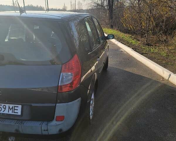 Сірий Рено Гранд Сценік, об'ємом двигуна 2 л та пробігом 195 тис. км за 5600 $, фото 56 на Automoto.ua