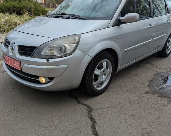 Сірий Рено Гранд Сценік, об'ємом двигуна 2 л та пробігом 220 тис. км за 5500 $, фото 17 на Automoto.ua