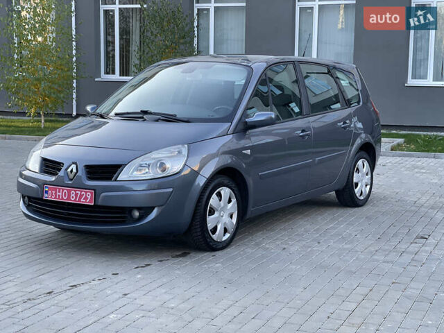 Серый Рено Гранд Сценик, объемом двигателя 1.6 л и пробегом 198 тыс. км за 5950 $, фото 1 на Automoto.ua