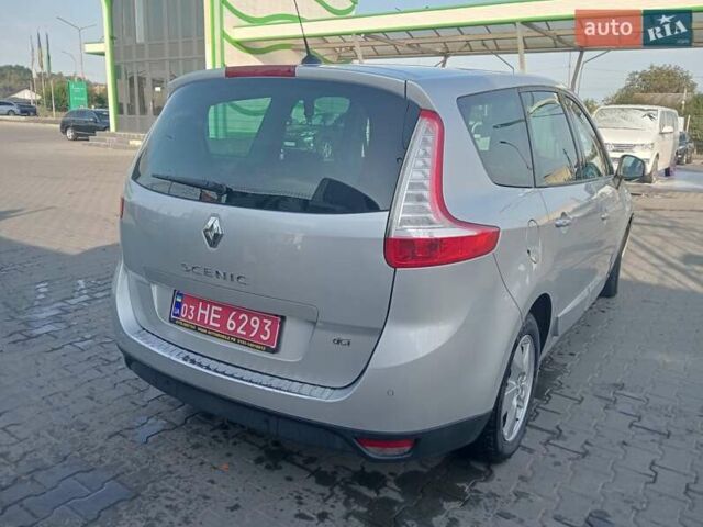 Серый Рено Гранд Сценик, объемом двигателя 1.9 л и пробегом 261 тыс. км за 6500 $, фото 4 на Automoto.ua